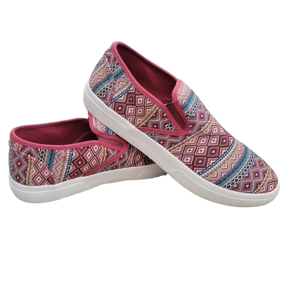 Sun Stone Reins Geo-Print Slip-On Sneakers Men's.  Size 12M.  New In Box - Picture 1 of 7